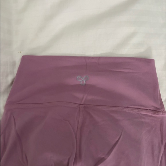 Aritzia tna butter soft leggings - Picture 4 of 5